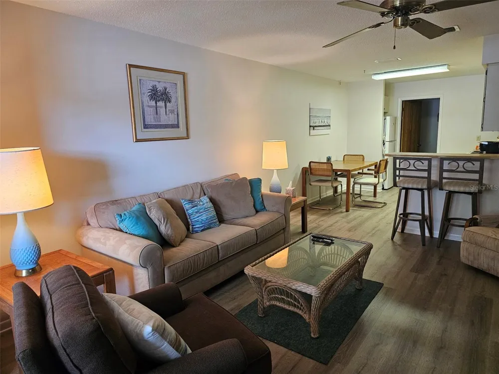 4132 66TH STREET CIRCLE W Bradenton, FL 34209