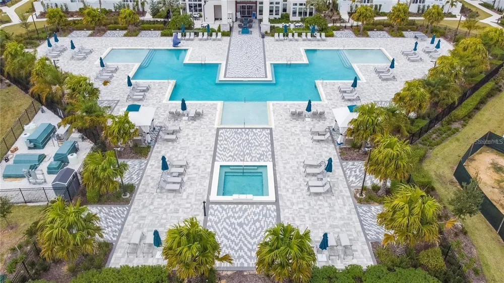 7740 SANDY RIDGE DRIVE #241 BLDG 44 Reunion, FL 34747
