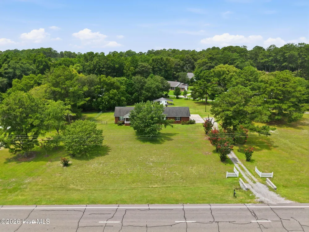 3300 Us Highway 17 Williamston, NC 27892