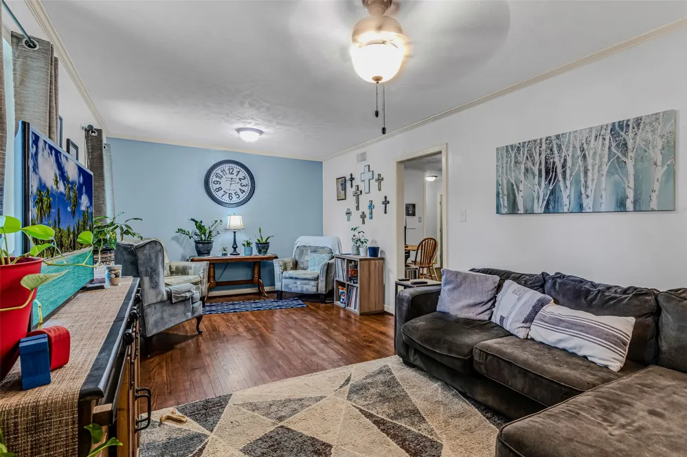 112 Oak Drive Terrell, TX 75160
