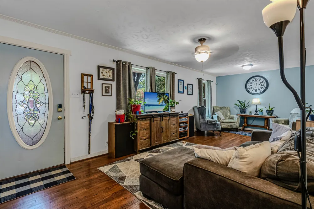 112 Oak Drive Terrell, TX 75160