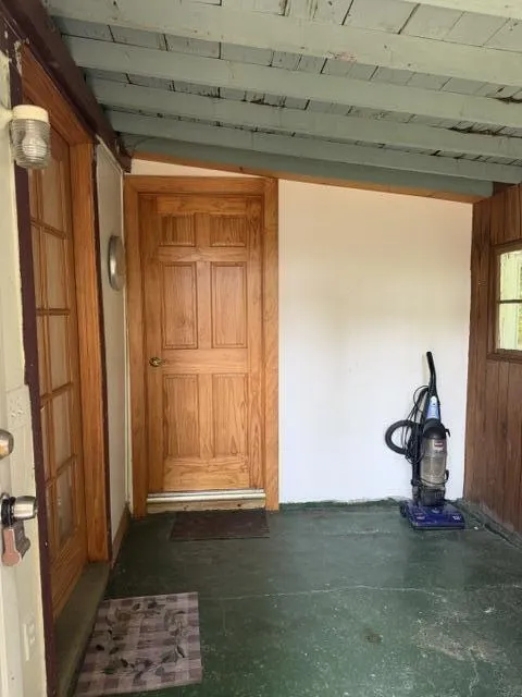 10532 Oak Street Irons, MI 49644