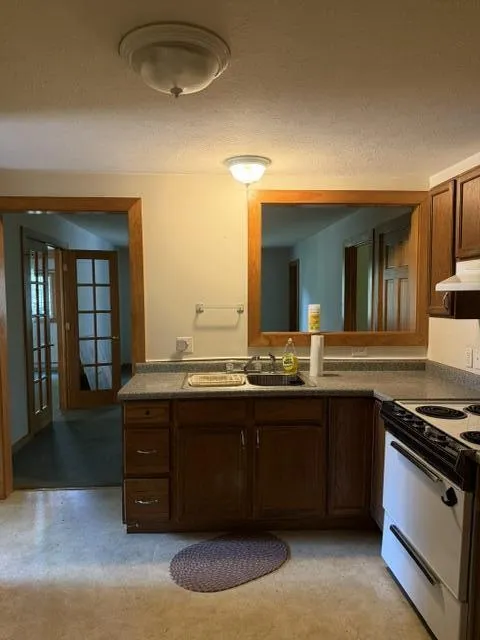 10532 Oak Street Irons, MI 49644