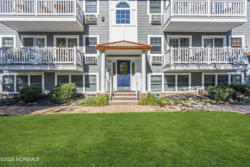 305 4th Avenue #202 Asbury Park, NJ 07712