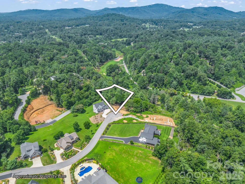 50 Erin Glen Court Fairview, NC 28730