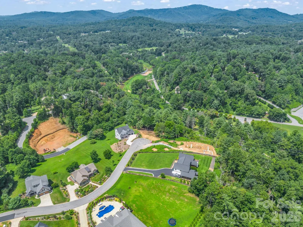 50 Erin Glen Court Fairview, NC 28730