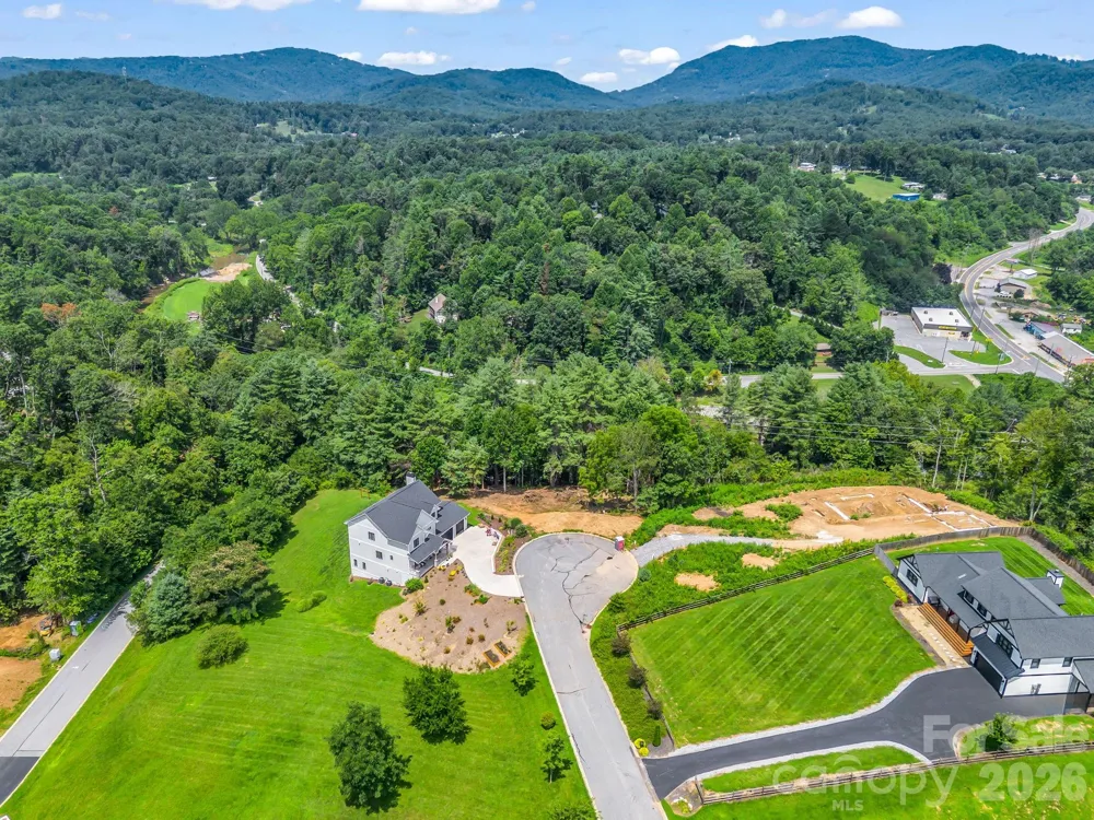 50 Erin Glen Court Fairview, NC 28730