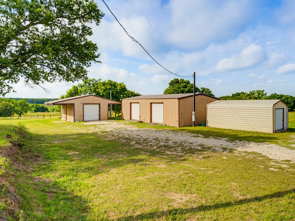 1857 Old Bonita Road Nocona, TX 76255