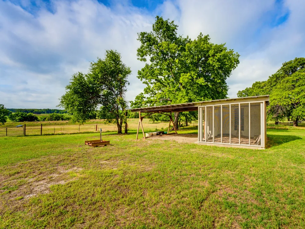 1857 Old Bonita Road Nocona, TX 76255