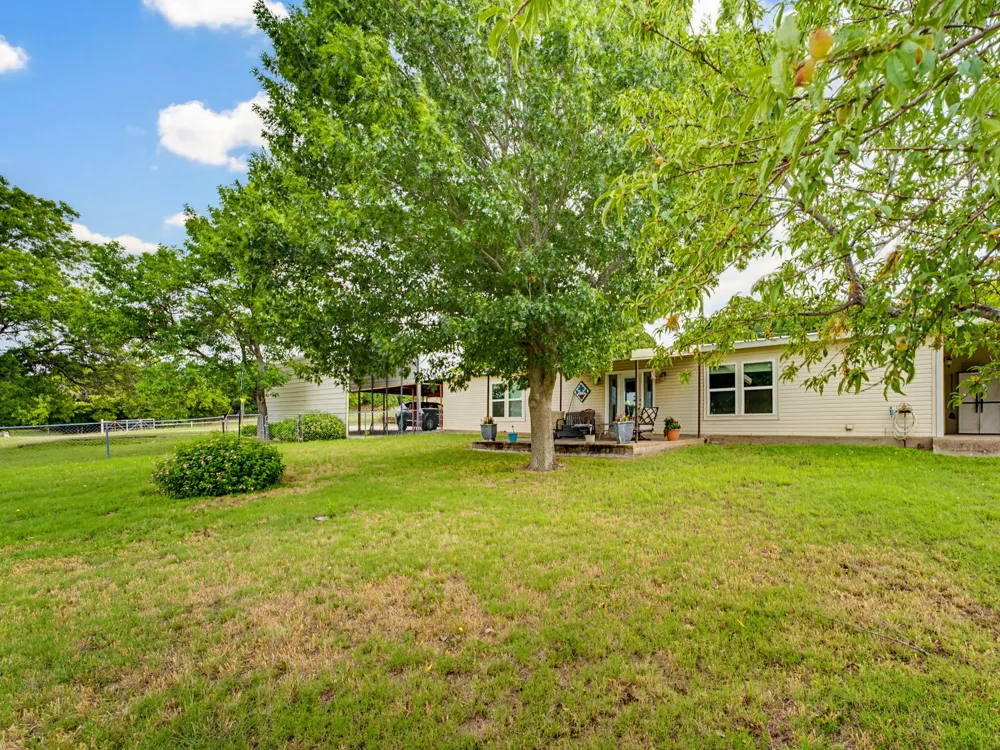 1857 Old Bonita Road Nocona, TX 76255