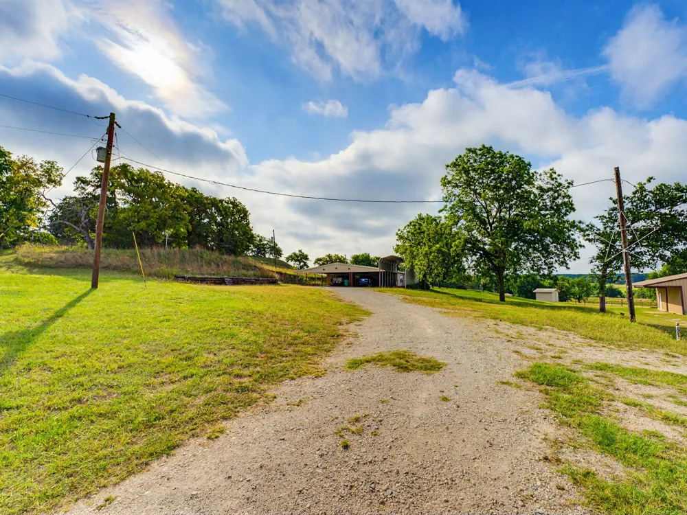 1857 Old Bonita Road Nocona, TX 76255