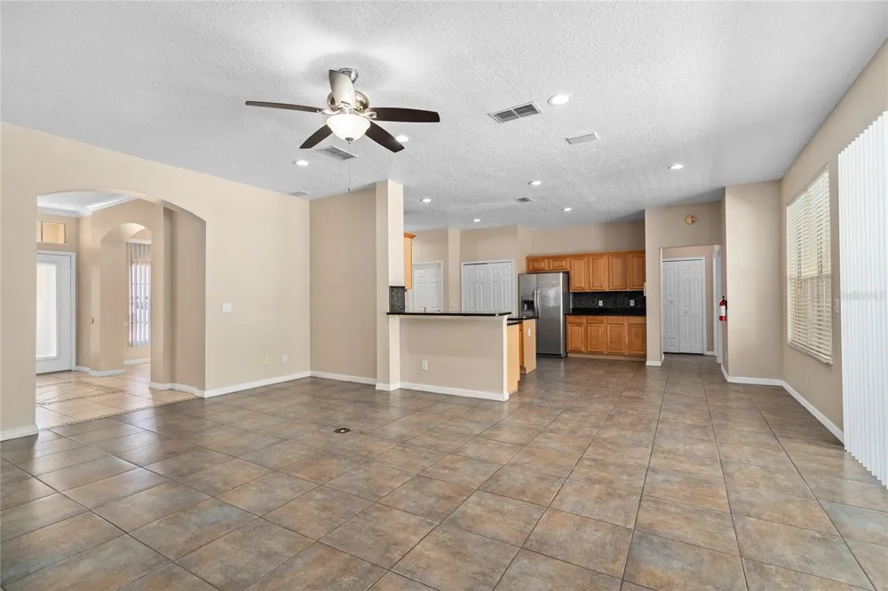 13821 AMBERLEIGH ROAD Orlando, FL 32837