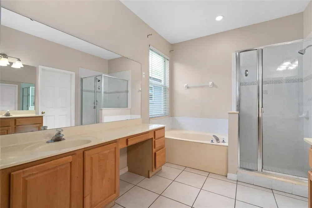 13821 AMBERLEIGH ROAD Orlando, FL 32837