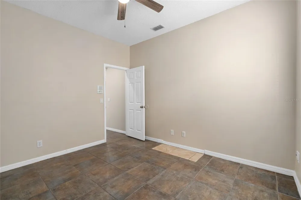 13821 AMBERLEIGH ROAD Orlando, FL 32837
