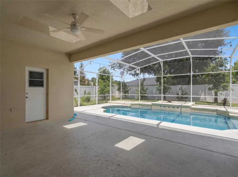 13821 AMBERLEIGH ROAD Orlando, FL 32837