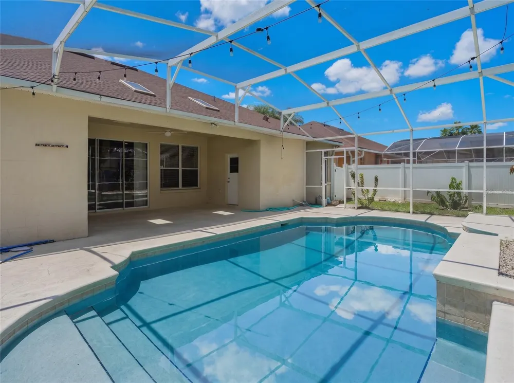 13821 AMBERLEIGH ROAD Orlando, FL 32837