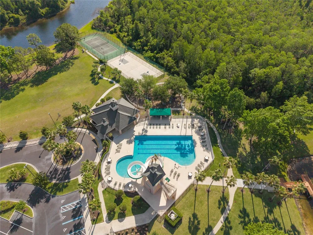 13821 AMBERLEIGH ROAD Orlando, FL 32837