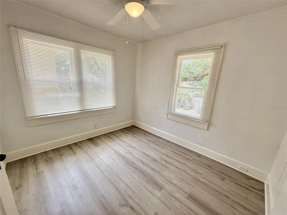 1135 HIGHLAND STREET #7 St Petersburg, FL 33701