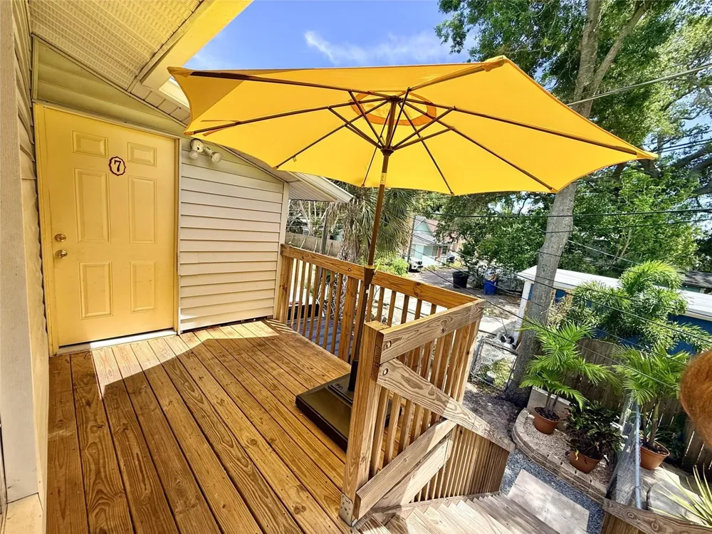 1135 HIGHLAND STREET #7 St Petersburg, FL 33701