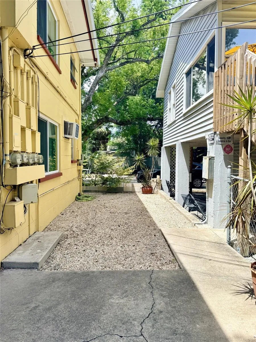 1135 HIGHLAND STREET #7 St Petersburg, FL 33701