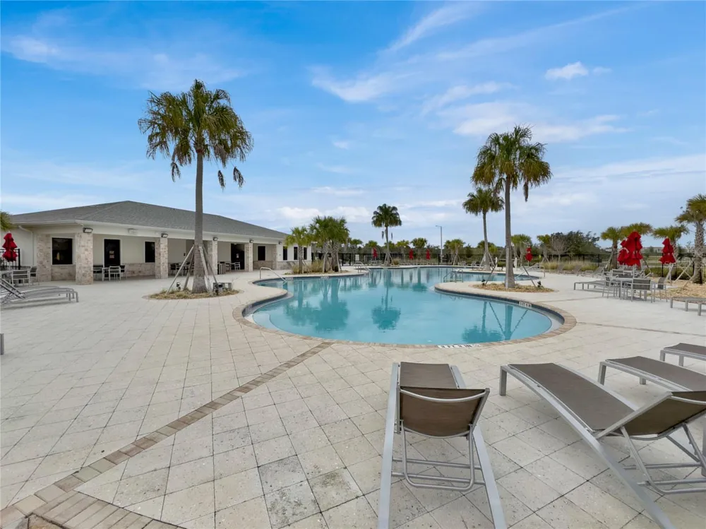 11048 SUSPENSE DRIVE Winter Garden, FL 34787