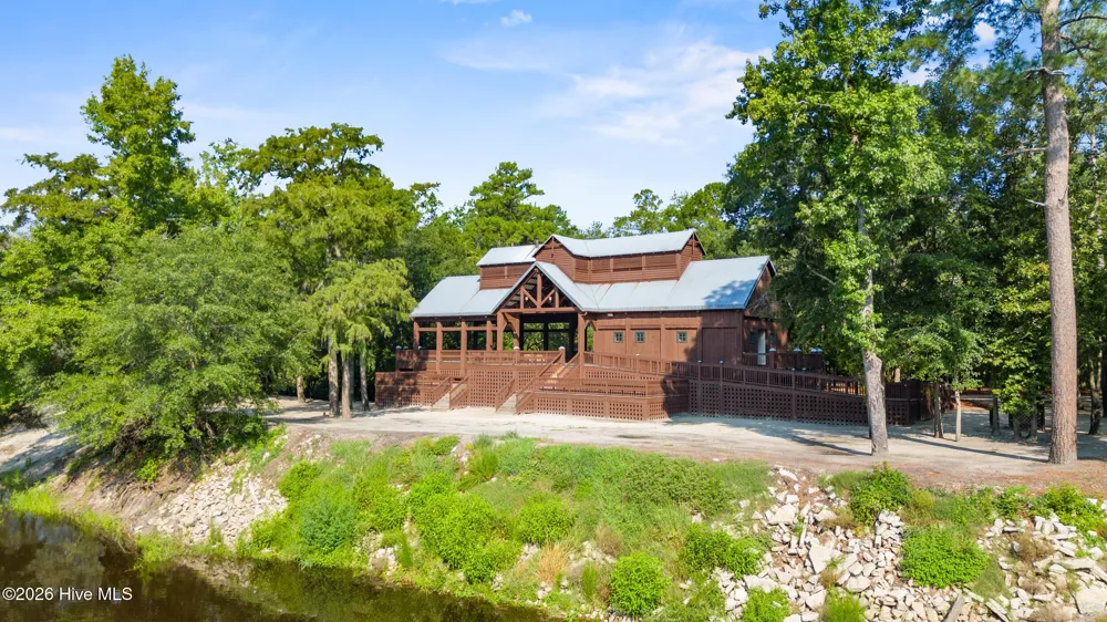 205 Cedar Point Drive Wallace, NC 28466