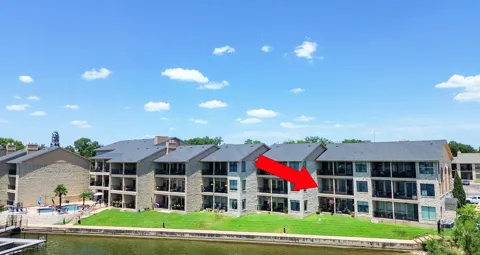 401 E Pearl Street #2202