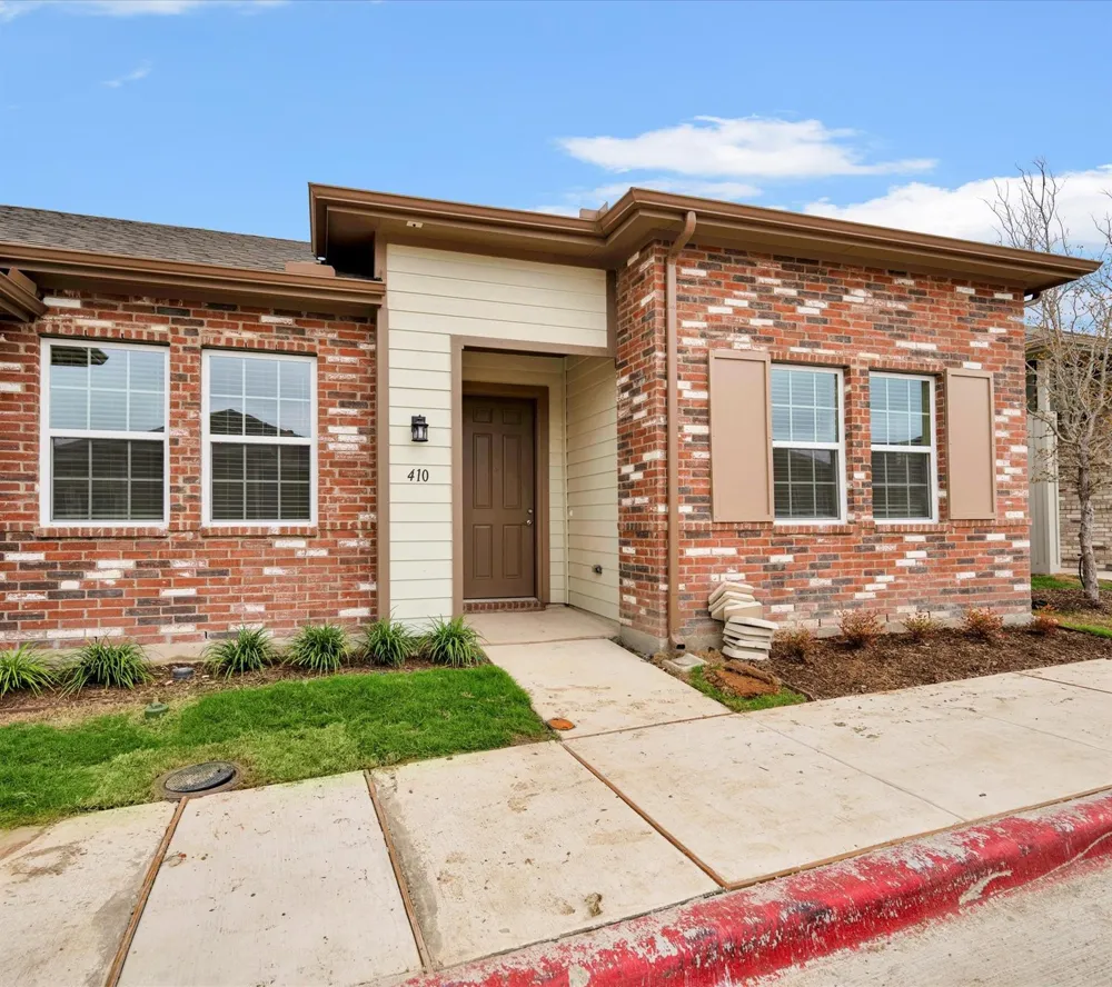 2709 Rockhill Road McKinney, TX 75072
