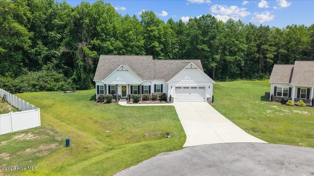 111 Oakbridge Way Pikeville, NC 27863