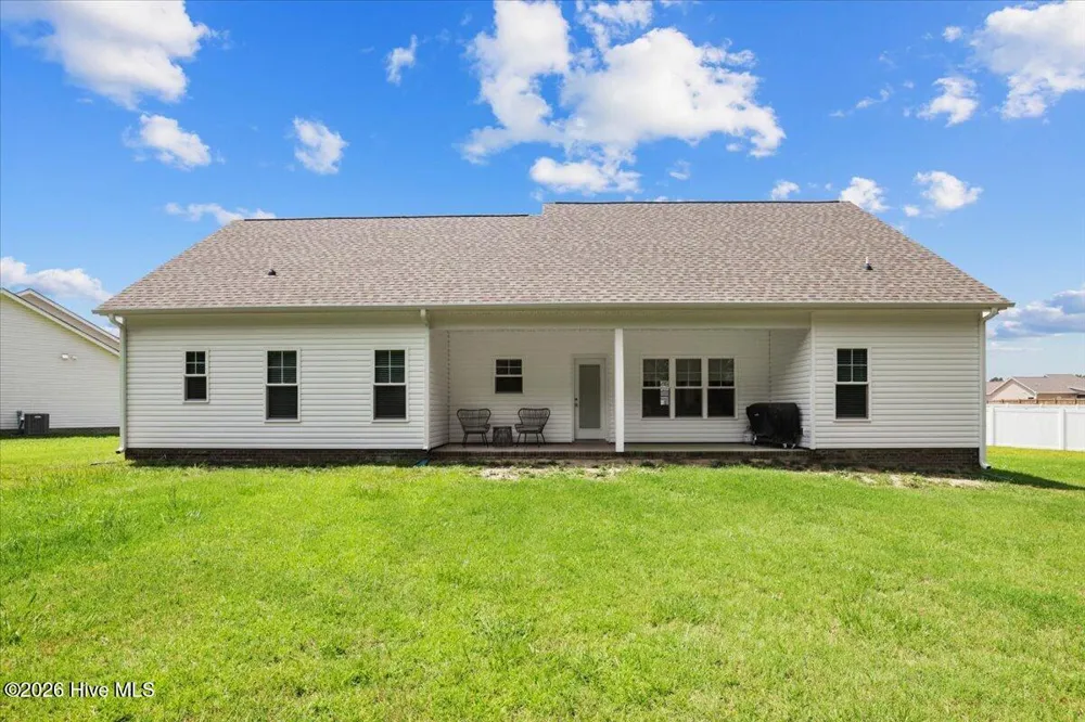 111 Oakbridge Way Pikeville, NC 27863