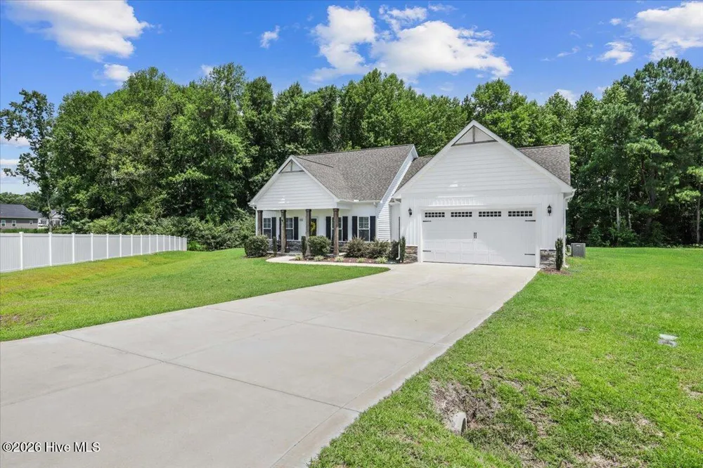 111 Oakbridge Way Pikeville, NC 27863