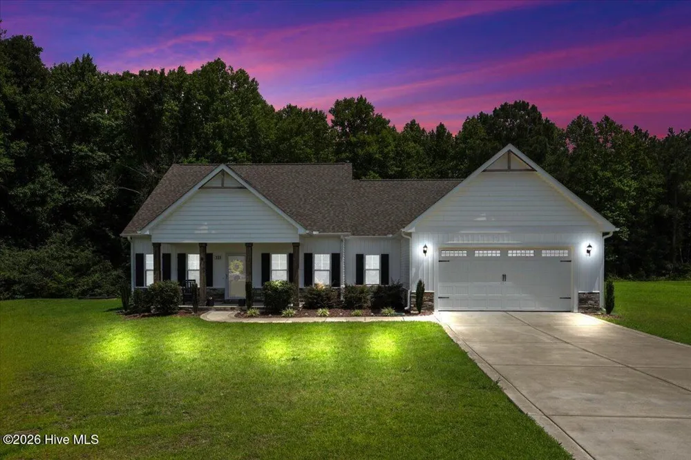 111 Oakbridge Way Pikeville, NC 27863