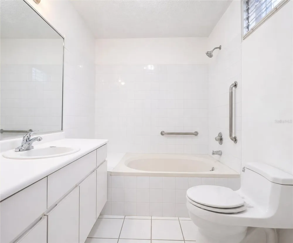 160 CAMINO DE LAS POMARROSAS URB. HACIENDA SABANERA Cidra, PR 00739