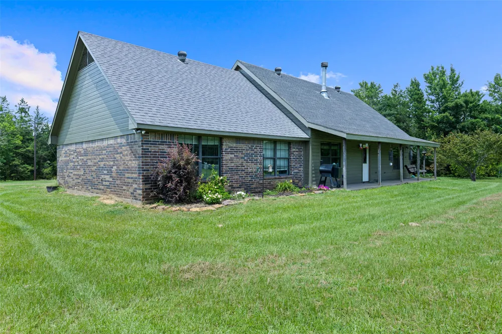 2847 1764 ROAD Jefferson, TX 75657