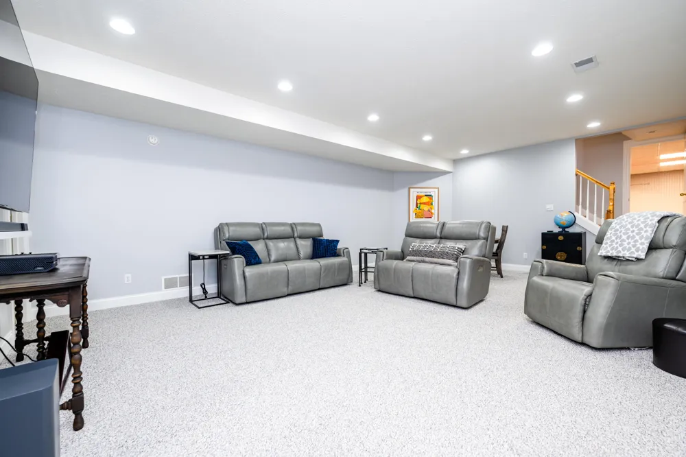2159 Alpine Court Stevensville, MI 49127