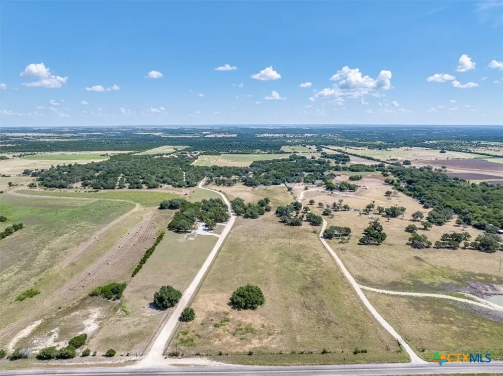 310 County Road 92 Purmela, TX 76566