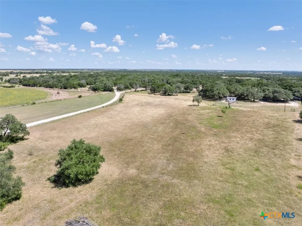 310 County Road 92 Purmela, TX 76566
