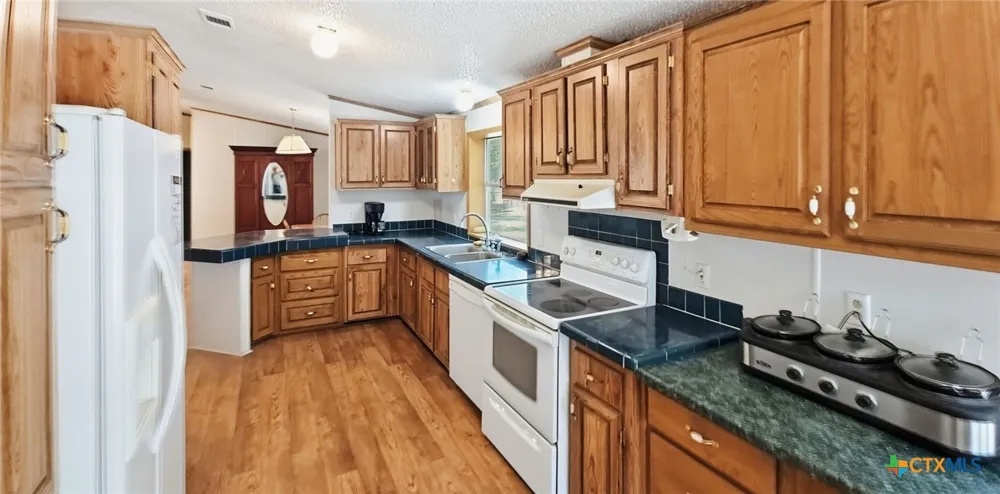 310 County Road 92 Purmela, TX 76566