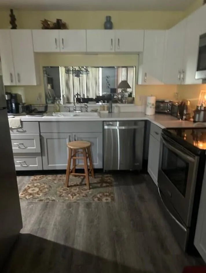 4735 LUCERNE LAKES BOULEVARD E #204 Lake Worth, FL 33467