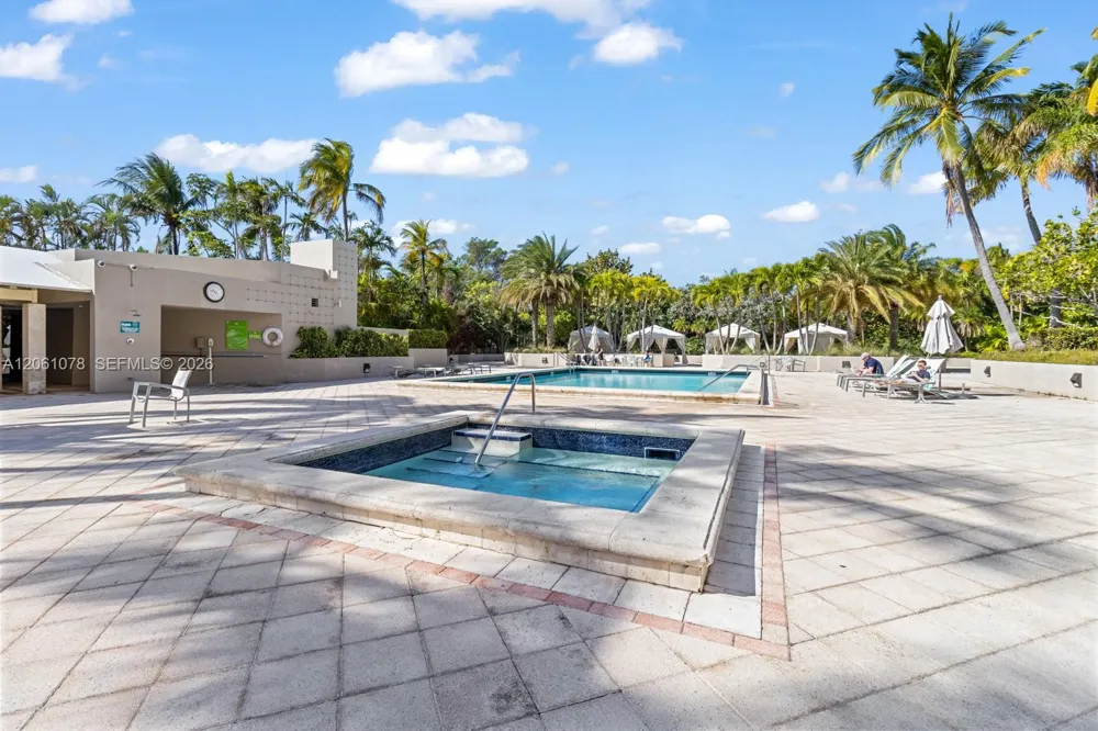 151 Crandon Blvd #127 Key Biscayne, FL 33149
