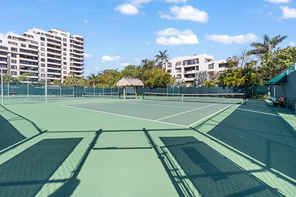 151 Crandon Blvd #127 Key Biscayne, FL 33149