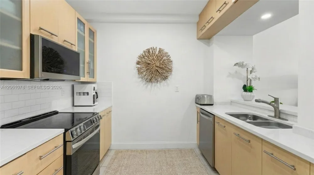 151 Crandon Blvd #127 Key Biscayne, FL 33149
