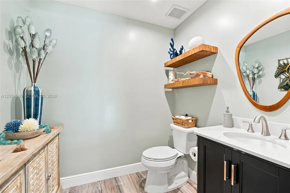 5011 Hawkhurst Ave Southwest Ranches, FL 33331