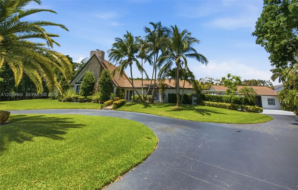 5011 Hawkhurst Ave Southwest Ranches, FL 33331