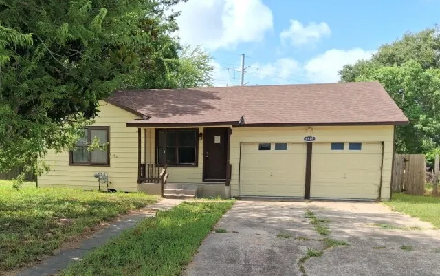 4405 S Cornelia Circle Corpus Christi, TX 78408