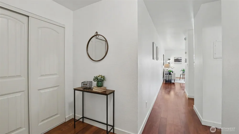 17431 Ambaum Boulevard S #D2 Burien, WA 98148