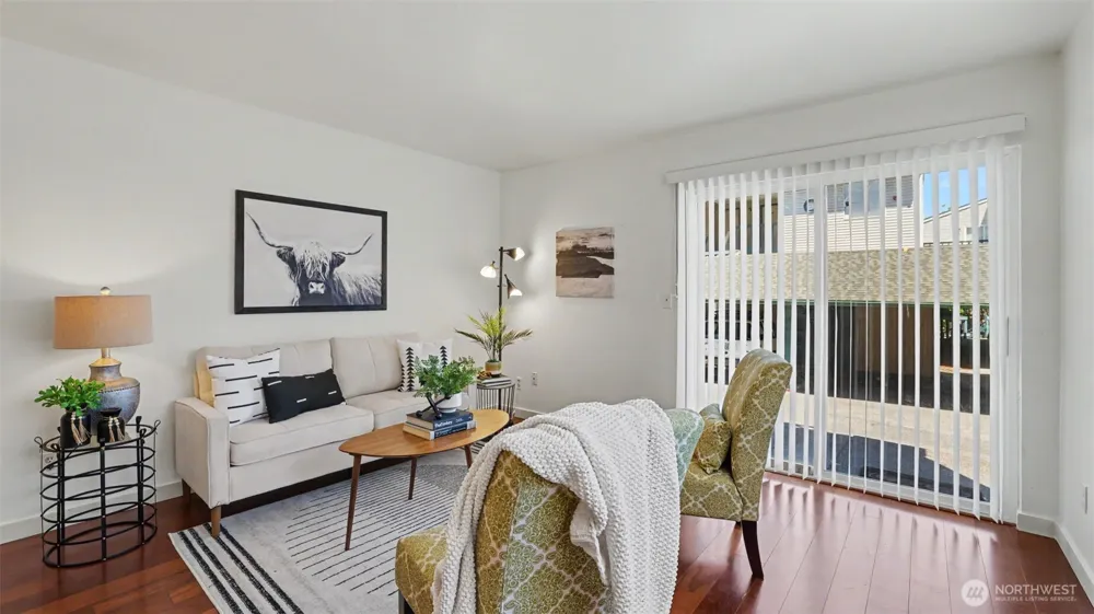 17431 Ambaum Boulevard S #D2 Burien, WA 98148