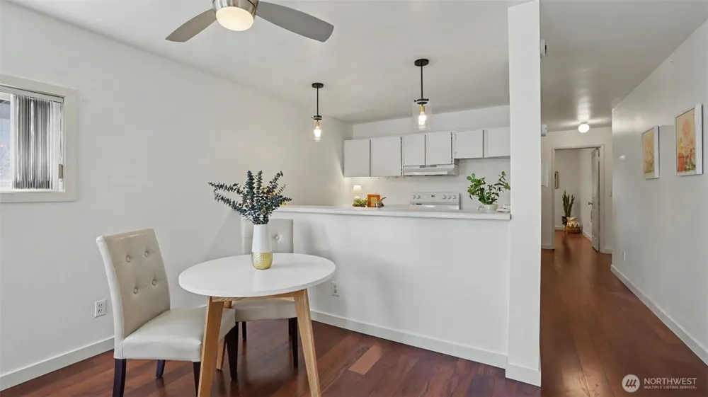 17431 Ambaum Boulevard S #D2 Burien, WA 98148