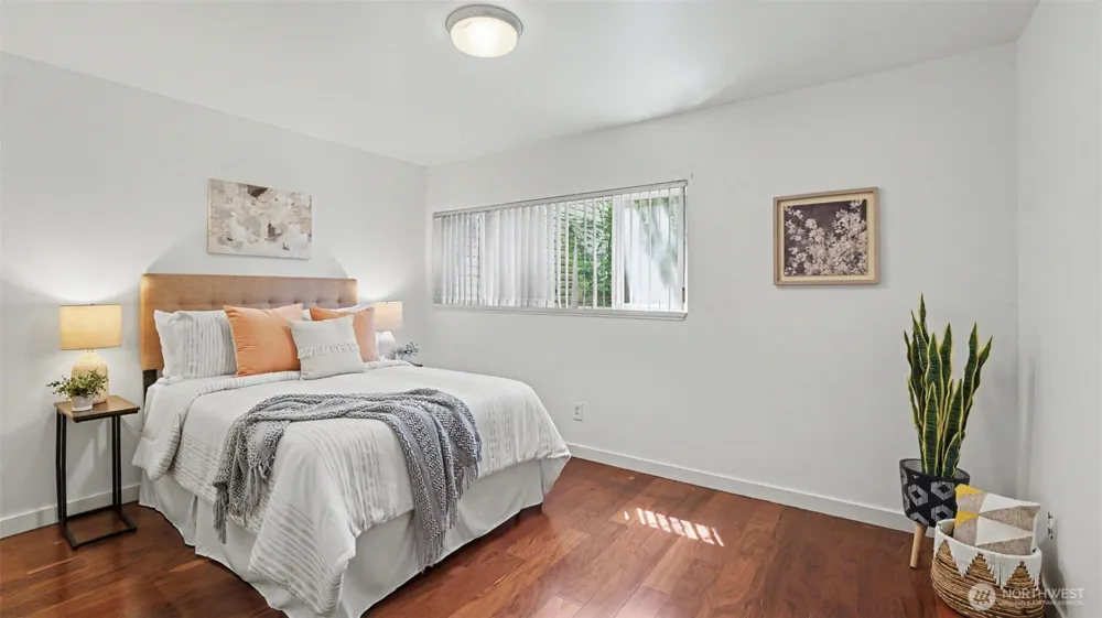 17431 Ambaum Boulevard S #D2 Burien, WA 98148