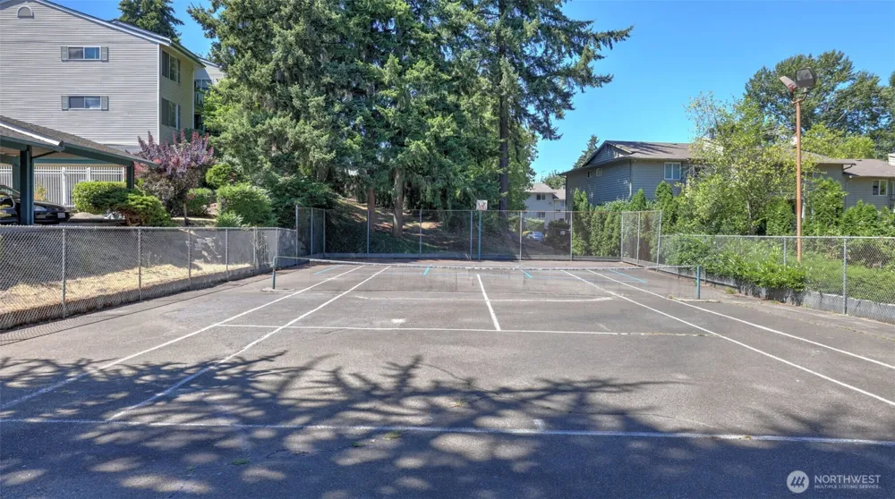 17431 Ambaum Boulevard S #D2 Burien, WA 98148